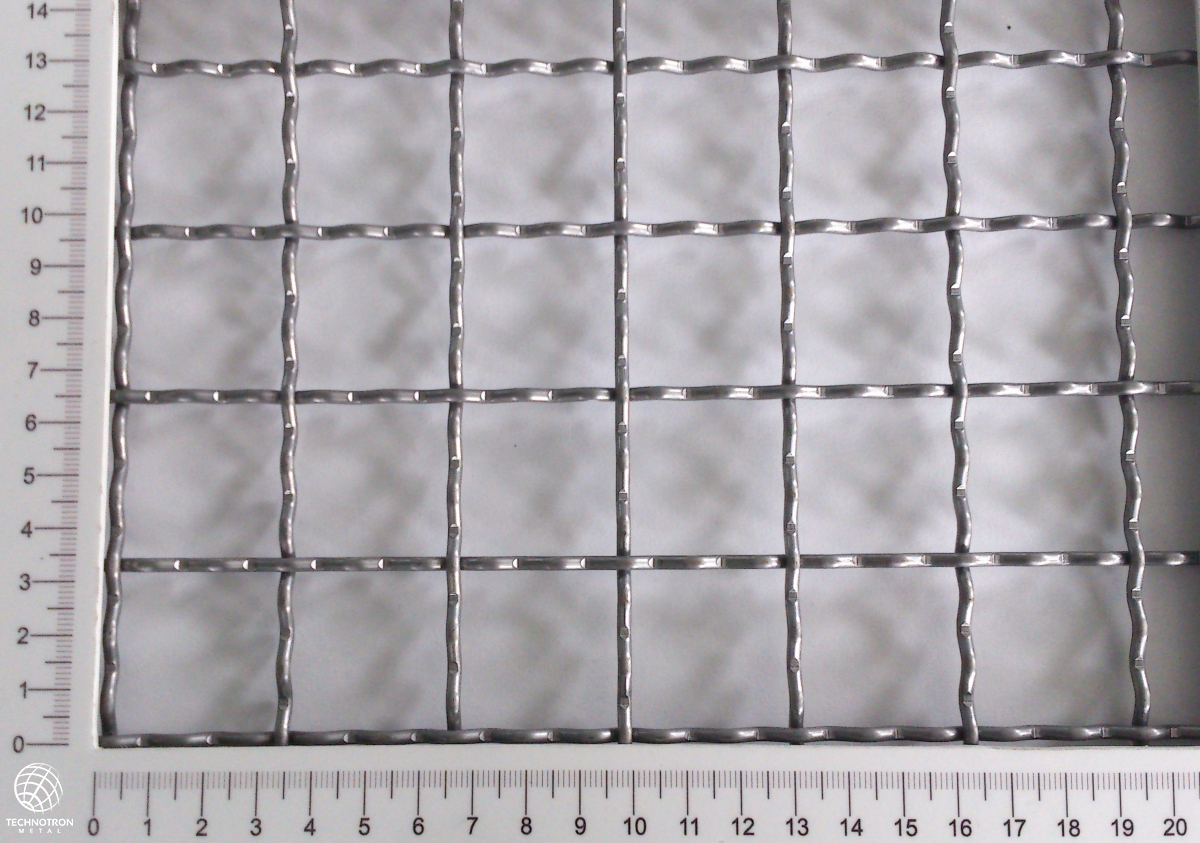 Žebérkové pletivo 30 x 30, průměr drátu 3 mm, materiál nerez 1.4301, formát 1000x2000 mm